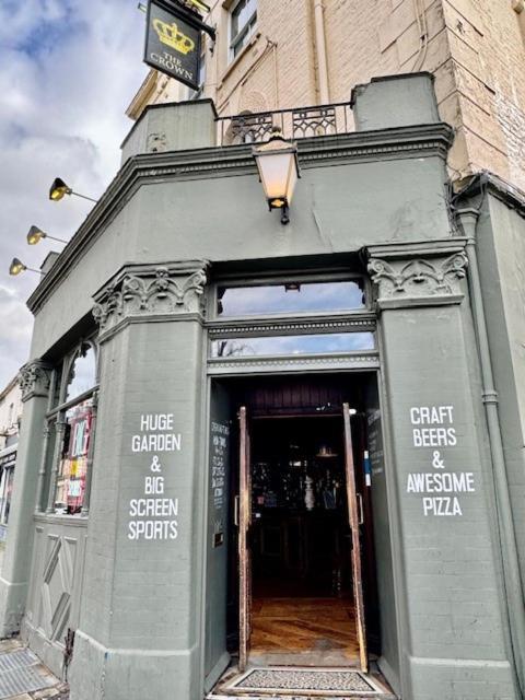The Crown Rooms London Exterior foto